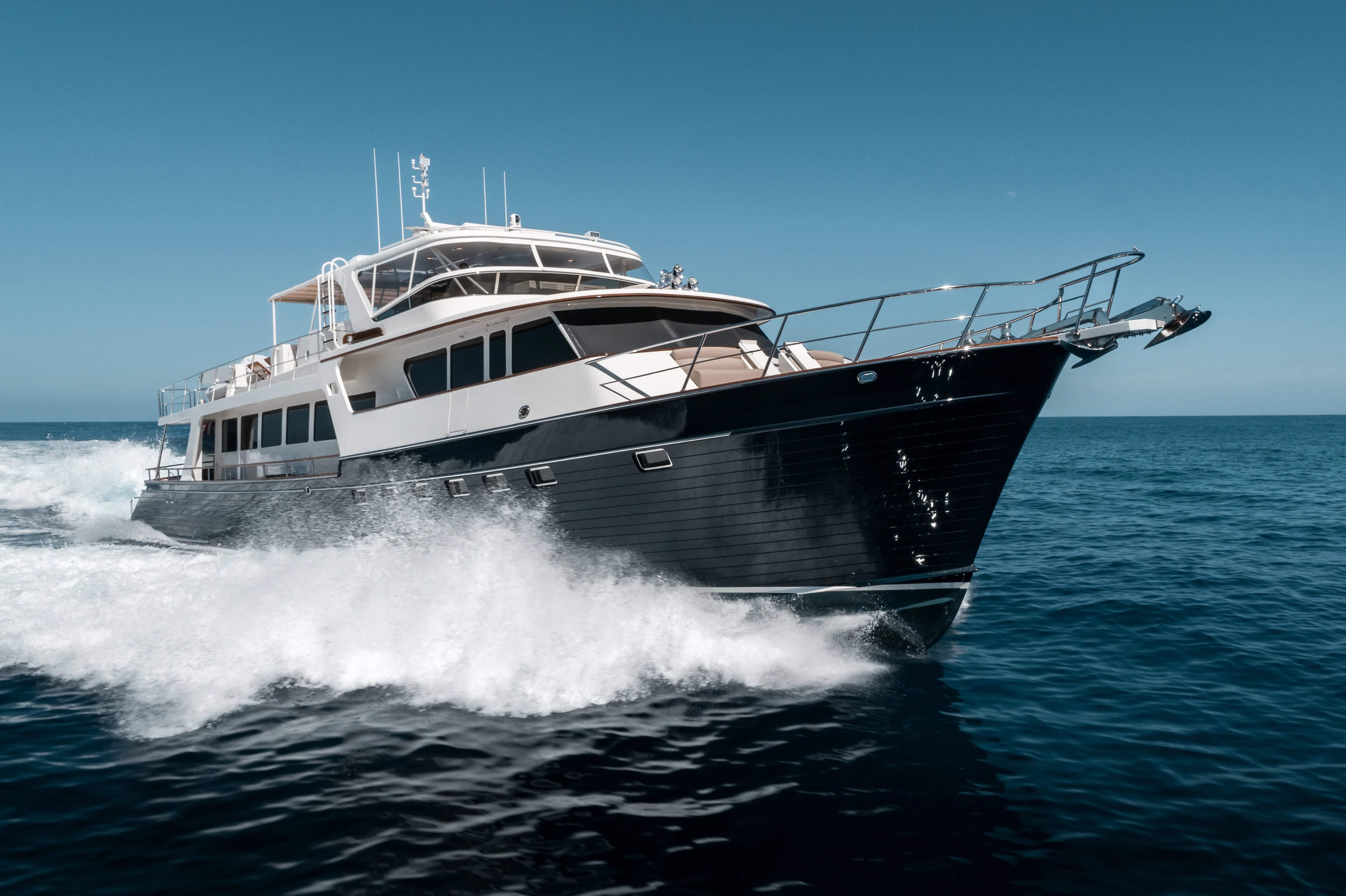 2011 Marlow 97 ft