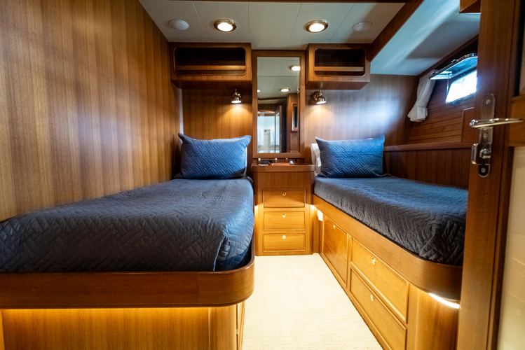 Rat Pack Yacht Photos Pics 