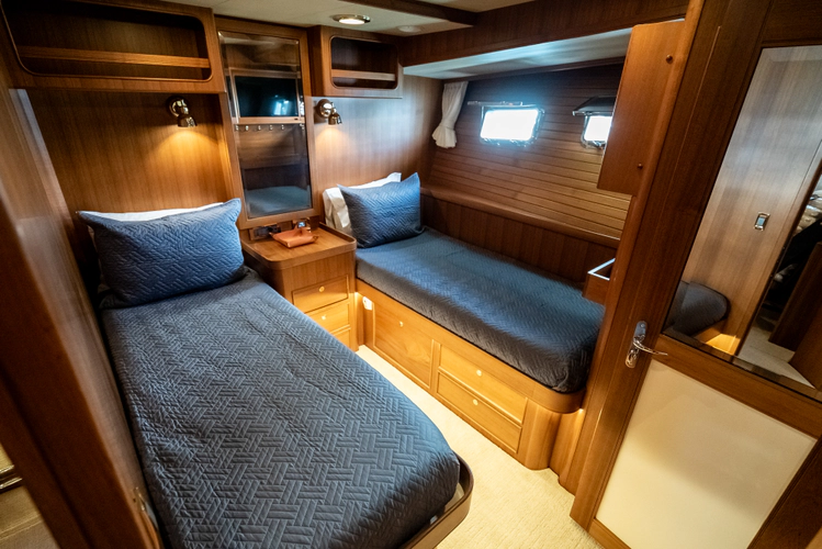 Rat Pack Yacht Photos Pics 