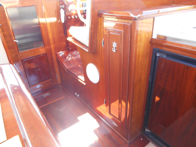 Dazzler Yacht Photos Pics 