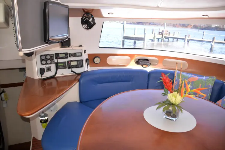 Dreamweaver Yacht Photos Pics 