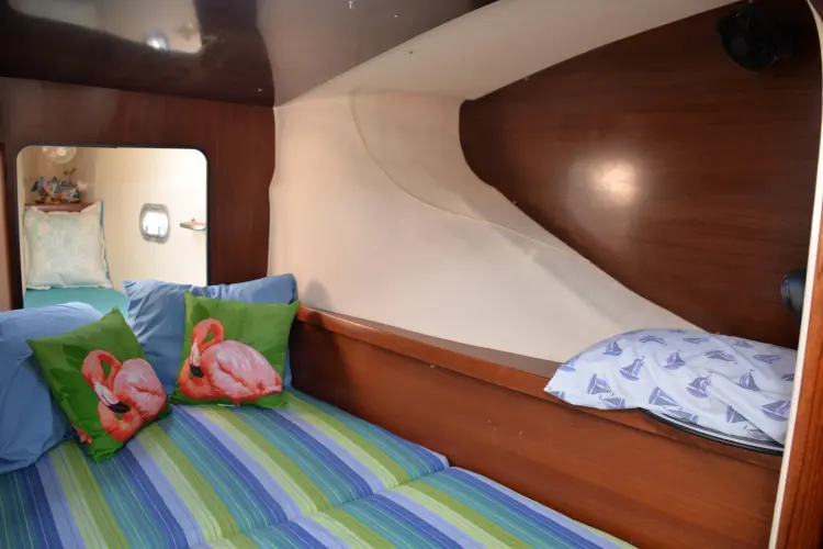 Dreamweaver Yacht Photos Pics 