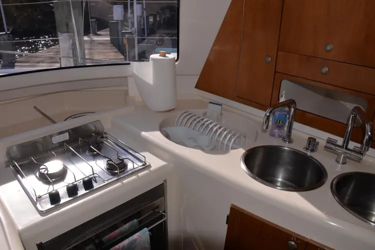 Dreamweaver Yacht Photos Pics 