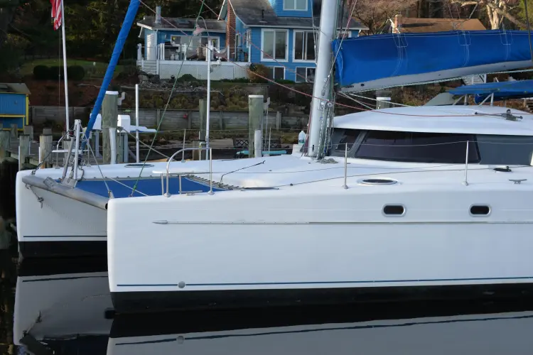 Dreamweaver Yacht Photos Pics 