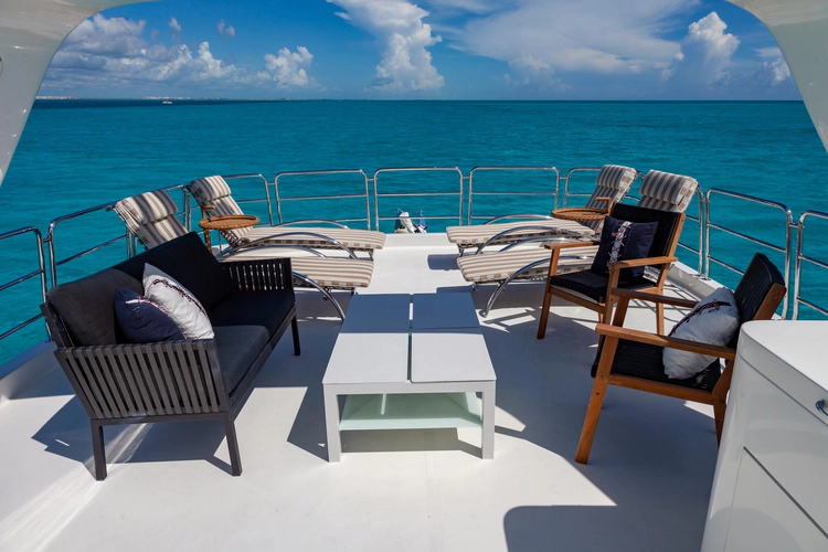 Sunrise Yacht Photos Pics 