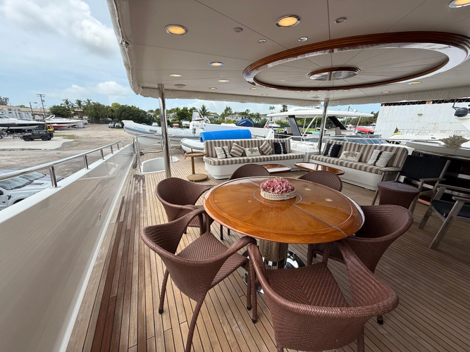 Sunrise Yacht Photos Pics 