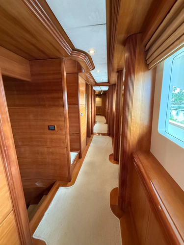 Sunrise Yacht Photos Pics 