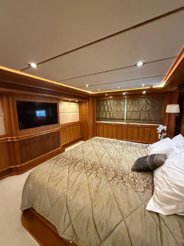 Sunrise Yacht Photos Pics 