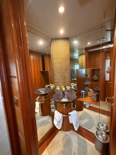 Sunrise Yacht Photos Pics 