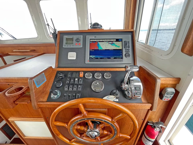 Simpatico Yacht Photos Pics 