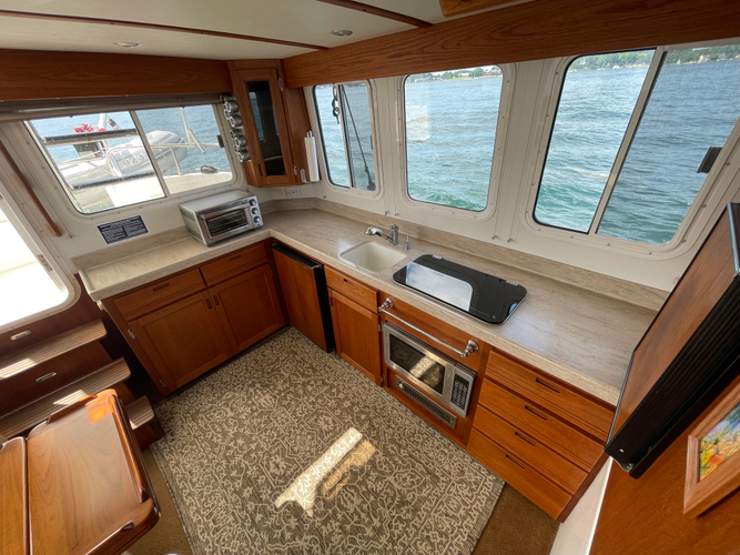 Simpatico Yacht Photos Pics 