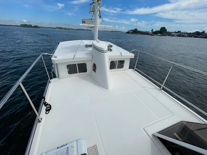 Simpatico Yacht Photos Pics 