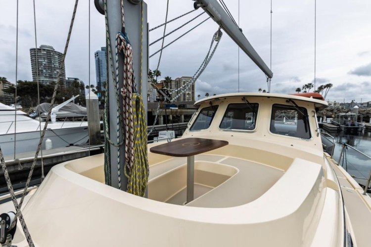 Seeker Yacht Photos Pics 