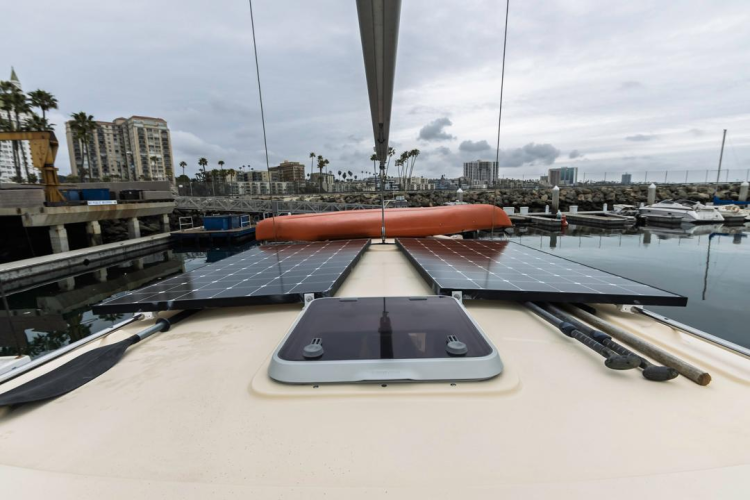 Seeker Yacht Photos Pics 