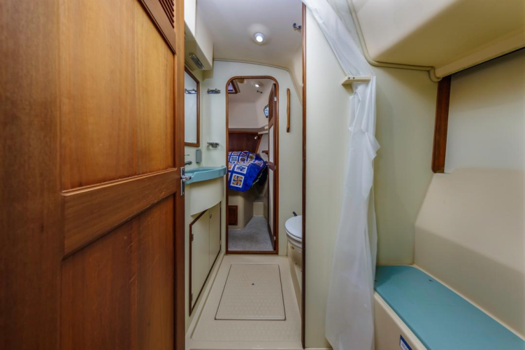 Seeker Yacht Photos Pics 