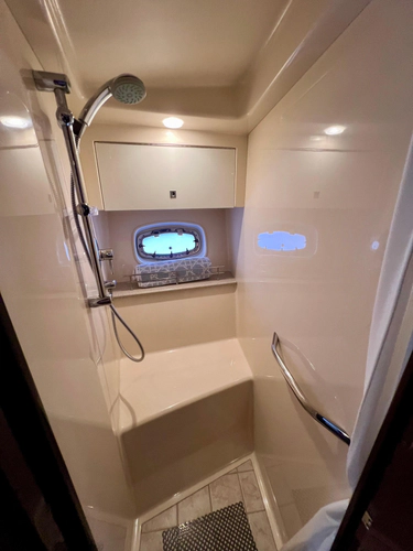 Equinox Yacht Photos Pics 