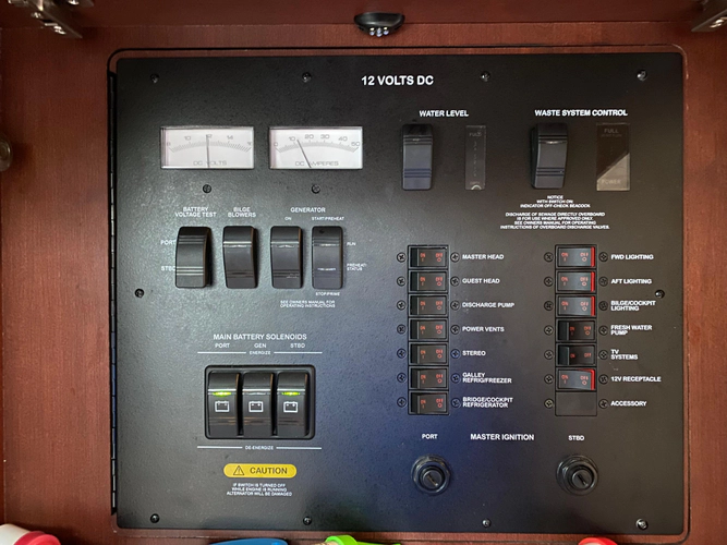 Equinox Yacht Photos Pics 