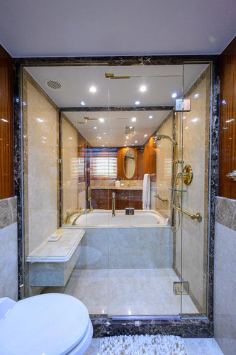 Miss Dunia Yacht Photos Pics 