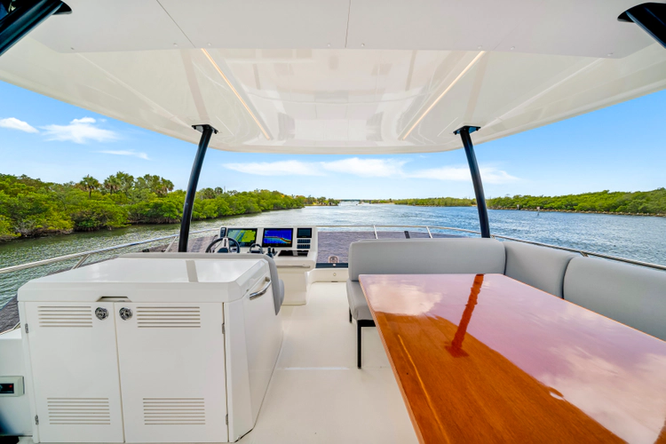 Double Life Yacht Photos Pics 