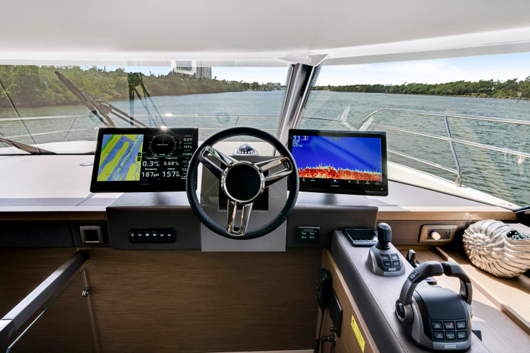 Double Life Yacht Photos Pics 