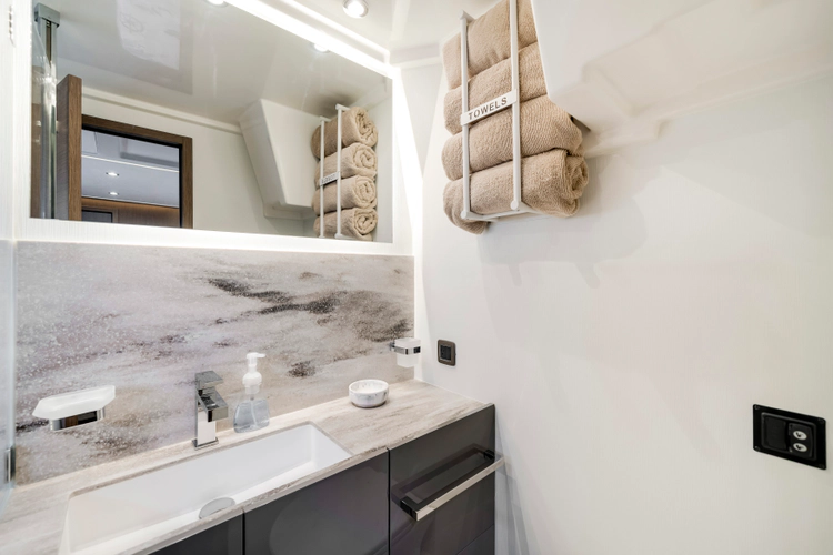 Double Life Yacht Photos Pics 