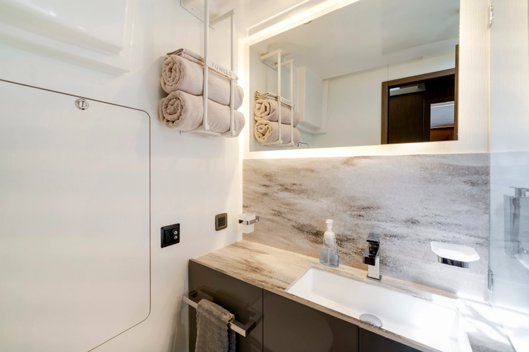 Double Life Yacht Photos Pics 