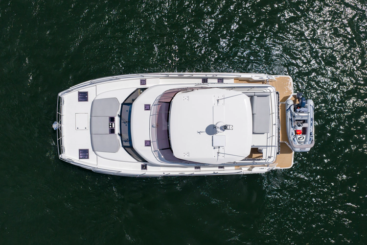 Double Life Yacht Photos Pics 