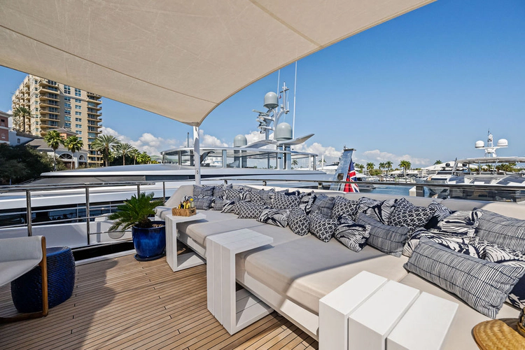 Artemis Yacht Photos Pics 