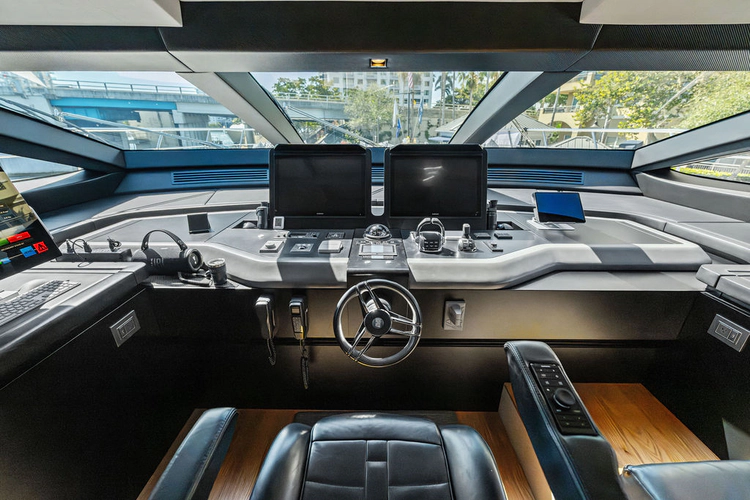 Artemis Yacht Photos Pics 