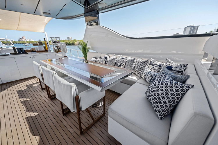 Artemis Yacht Photos Pics 