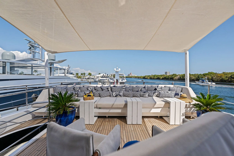 Artemis Yacht Photos Pics 