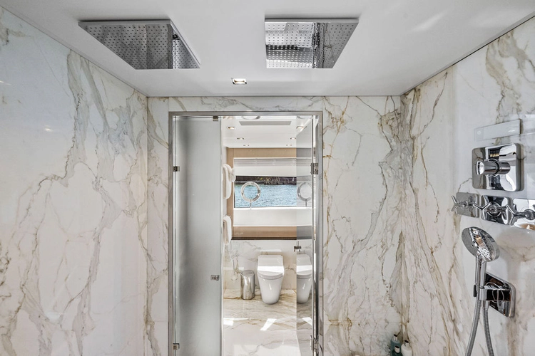 Artemis Yacht Photos Pics 