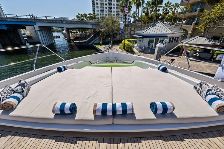 Artemis Yacht Photos Pics 