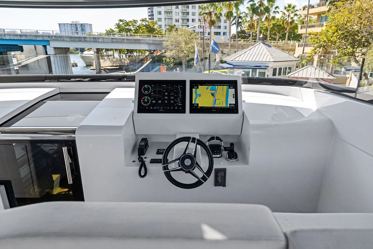 Artemis Yacht Photos Pics 