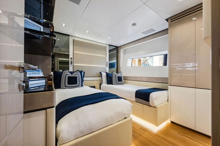 Artemis Yacht Photos Pics 