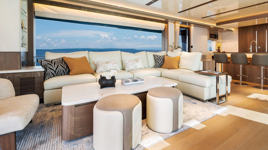 Happy Heart Yacht Photos Pics 