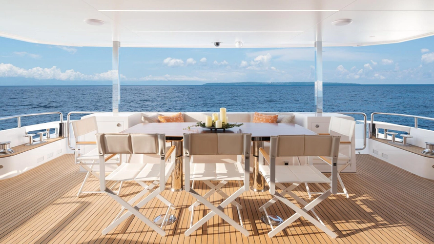 Happy Heart Yacht Photos Pics 