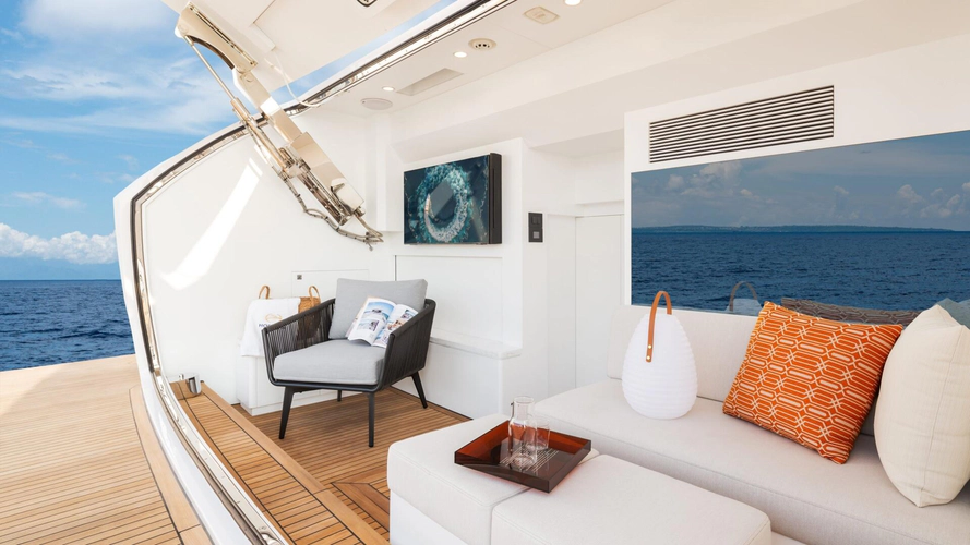 Happy Heart Yacht Photos Pics 