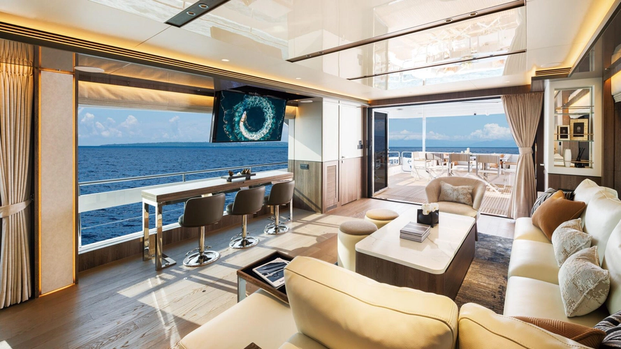 Happy Heart Yacht Photos Pics 