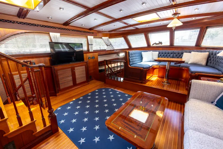 Liberty Yacht Photos Pics 