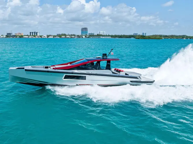 Mana Yacht Photos Pics 