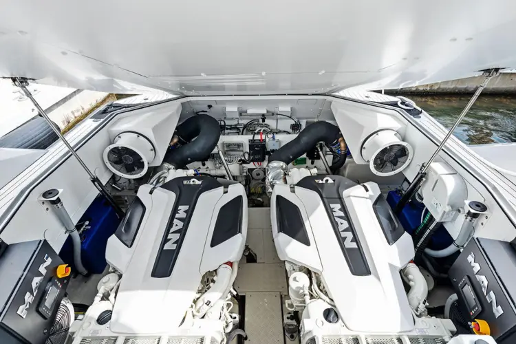 Mana Yacht Photos Pics 