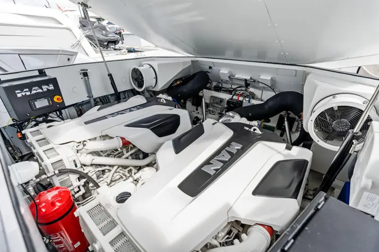 Mana Yacht Photos Pics 