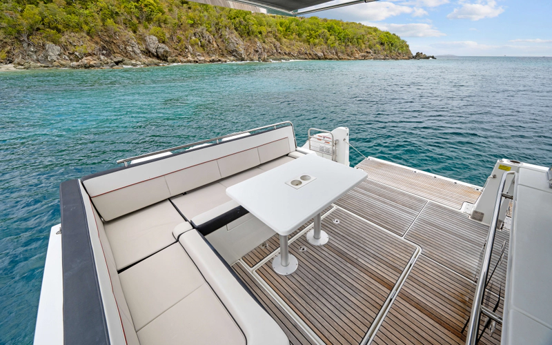 Lunasea Yacht Photos Pics 