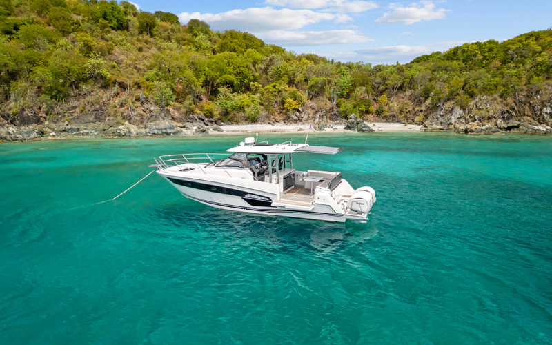 Lunasea Yacht Photos Pics 