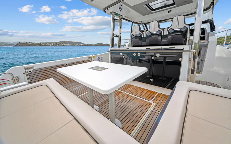 Lunasea Yacht Photos Pics 