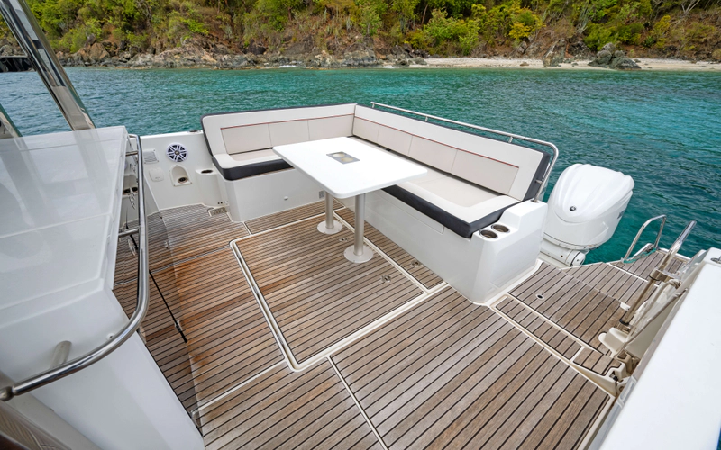 Lunasea Yacht Photos Pics 