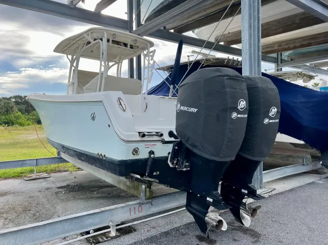 Mystic Wench Yacht Photos Pics 