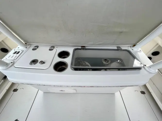 Mystic Wench Yacht Photos Pics 