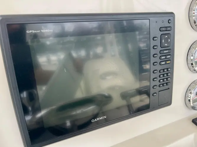 Mystic Wench Yacht Photos Pics 